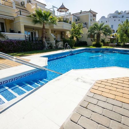 Jardines De Burriana 13 Menyber Daire Nerja Dış mekan fotoğraf